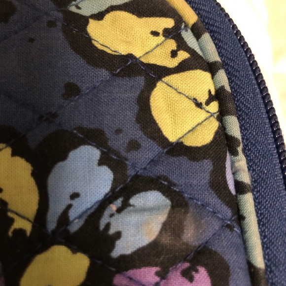 Vera Bradley Indigo Pop laptop sleeve - Picture 2 of 4